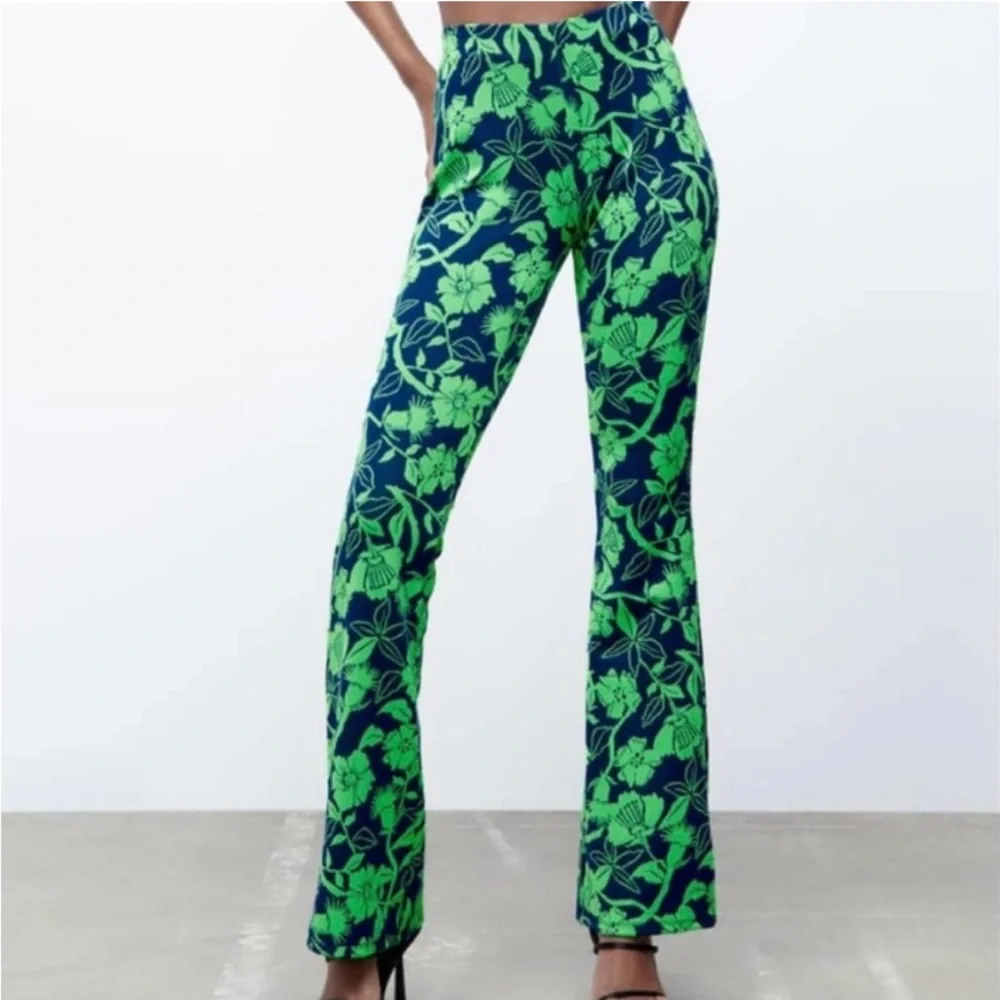 NWT Zara Green Blue Jacquard Floral Print High Waisted Flare Pants